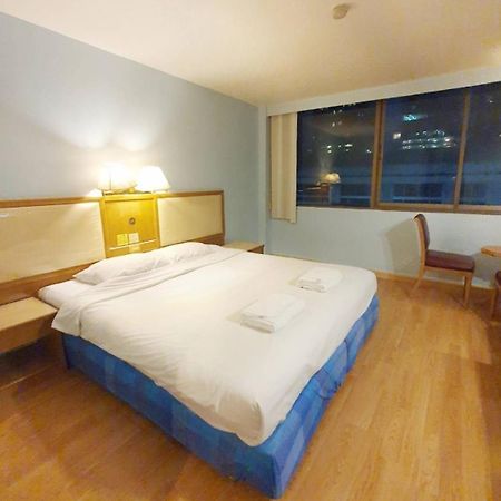 Wish Inn Chidlom V วิช อินน์ ชิดลม 2 Bangkok Exterior photo