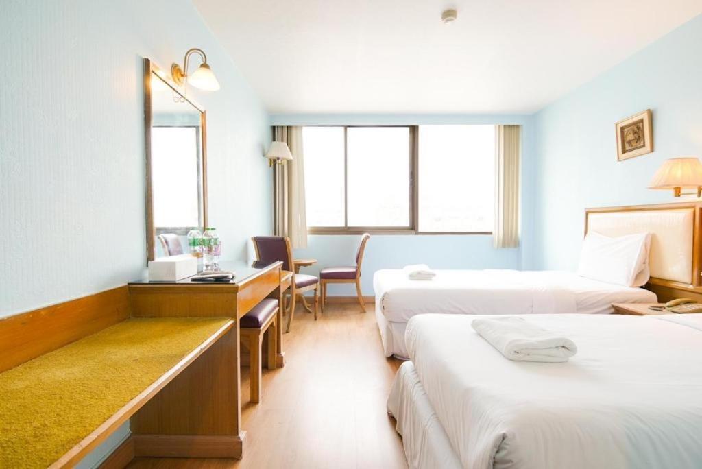 Wish Inn Chidlom V วิช อินน์ ชิดลม 2 Bangkok Exterior photo